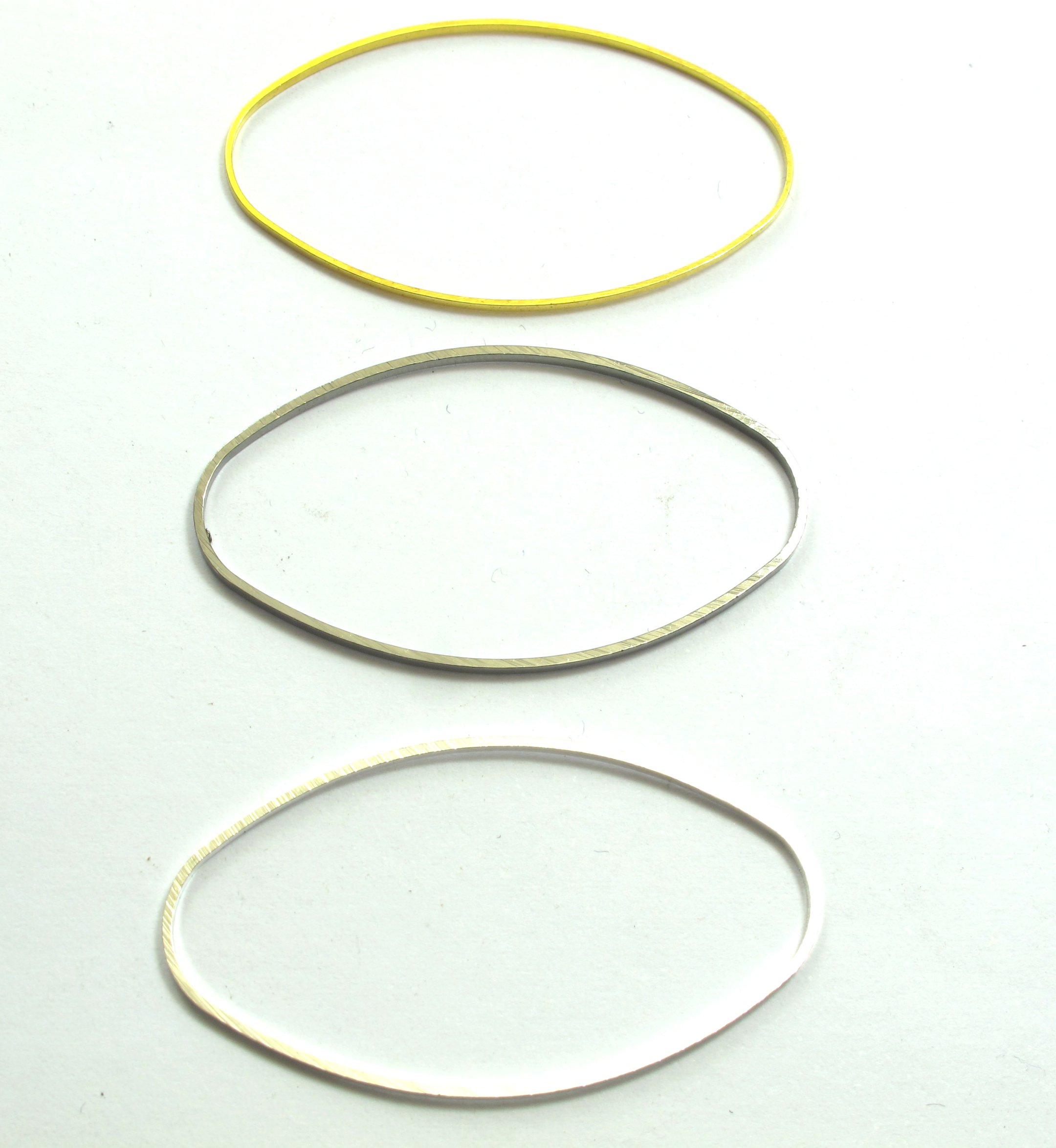 Οβάλ μεταλλικό χαλκός 40x20mm