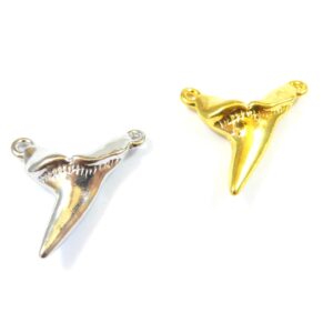 Δόντι μεταλλικό κρεμαστό 23x20mm