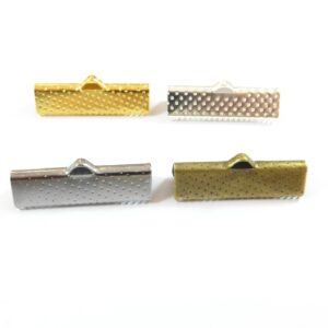 Ακροδέκτης σκαλιστός μεταλλικός 25x8mm για κορδόνι πλακέ 25mm