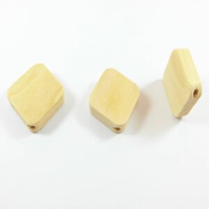 Ρόμβος ξύλινη φυσική χάντρα 22.5x22mm