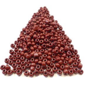 Γυάλινες χάντρες seed καφέ opaque 2mm/6gr περίπου 300 χάντρες