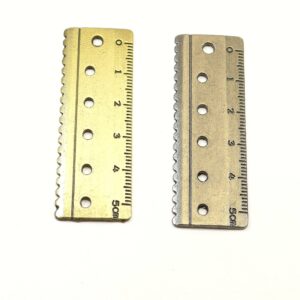 Χάρακας αντικέ μεταλλικό κρεμαστό 21x59mm