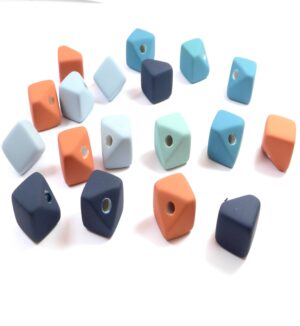 Κύβος καουτσούκ χάντρα με μισή τρύπα  16x17x18mm