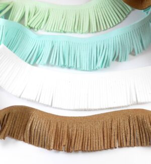 Τρέσσα suede καστόρι με κρόσσια 30mm/μέτρο
