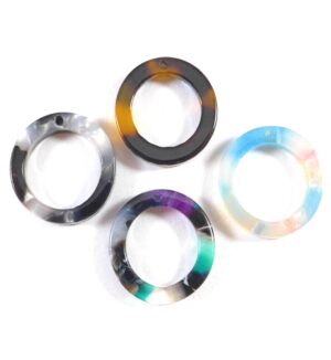 Δαχτυλίδι μικρό πολύχρωμο κρεμαστό plexiglass 14.5mm