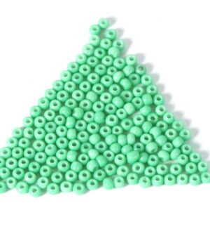 Γυάλινες χάντρες seed μέντα opaque 2mm/6gr περίπου 300 χάντρες