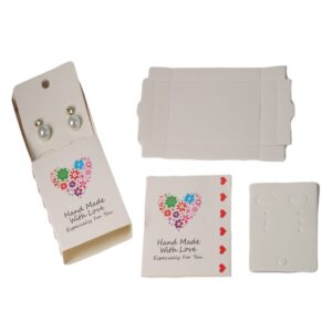 Κουτί «παραλληλόγραμμο» με καρδιά  «Hand Made With Love Especially For You»  σε λευκό συναρμολογούμενο για σκουλαρίκια συσκευασία δώρου από χαρτόνι 73x54x12mm/100 τμχ