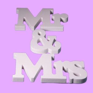 Mr & Mrs  μεγάλο λευκό πλακέ ξύλινο διακοσμητικό καμπουσόν 8x12.85cm, 7.95x7cm, 8x16cm