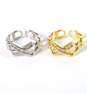 Δαχτυλίδι Χιαστή με διάφανες παραλληλόγραμμες πέτρες ζιργκόν και κρίκο-κρίκο περιμετρικά ανοιγόμενο ατσάλι 18mm