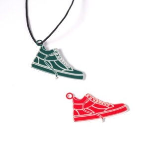 Παπούτσι Sneaker μάτ plexiglass κρεμαστό 37x20mm