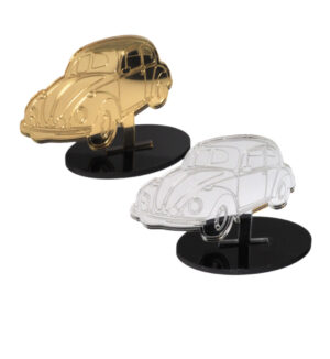Αυτοκίνητο σκαραβαίος μεταλλικό χρώμα plexiglass 95x65mm επιτραπέζιο διακοσμητικό σε οβάλ μαύρη plexiglass βάση 78x35mm