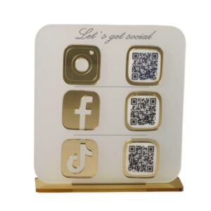 Επιτραπέζιο Stand με QR Code Social Media της επιχείρησης σας σε λευκό πάγου και χρυσό μεταλλικό χρώμα  plexiglass 127x120mm