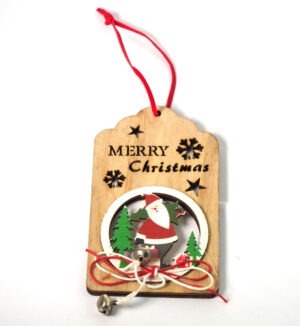 Κάθετο Παραλληλόγραμμο στολίδι Merry Christmas με Άγιο Βασίλη & καμπανάκια φυσικό ξύλινο κρεμαστό 120x73mm με σπάγγο 6.5cm