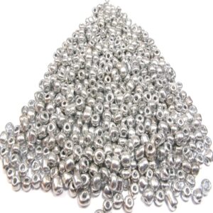 Γυάλινες χάντρες seed ασημί μεταλλικό 2mm/6gr περίπου 200 χάντρες