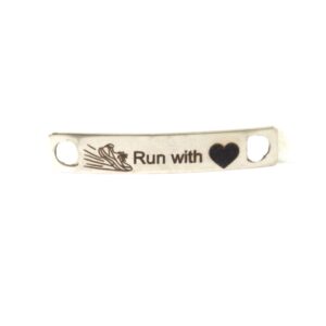 Ταυτότητα για αθλητικό παπούτσι "Run with με καρδιά" μακρόστενη ασημί μεταλλική ατσάλι  38.5x7mm
