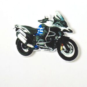 Μηχανή Bmw Gs R1200 με μπλέ λεπτομέρειες στο ντεπόζιτο πολύχρωμο plexiglass κρεμαστό 50x59mm