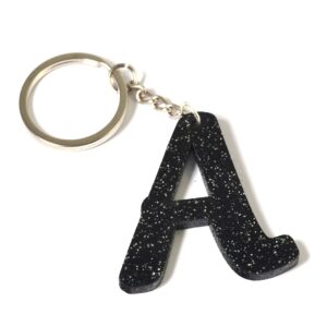 Μπρελόκ έτοιμο Μονόγραμμα Μαύρο Glitter plexiglass ύψους 50mm και κρίκο μεταλλικό με αλυσίδα 30mm