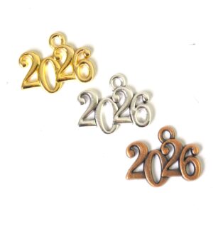 2026 Γούρι μεταλλικό ανισόπεδο μικρο κρεμαστό 17x22mm