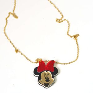 Κολιέ Minnie σε χρυσό ματ plexiglass 31x28mm σε cross πλακέ χρυσή αλυσίδα ατσάλι 1.5mm μήκους 39cm και επέκταση 5cm