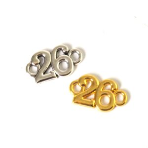 2026 Γούρι μικρό μεταλλικό σύνδεσμος 10x18mm