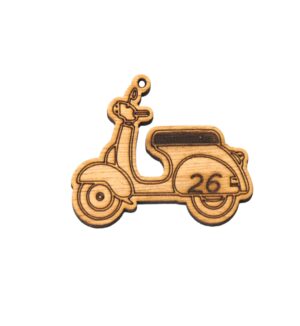 26 Γούρι Vespa φυσικό ξύλινο κρεμαστό 38x47mm