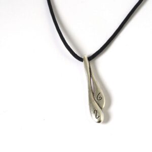 Έτοιμο Κολιέ με 26 Twin Drops Assymetrical minimal ασημί αντικέ μεταλλικό χαλκός κρεμαστό 35x9mm και κορδόνι μαύρο πολυεστερικό μάτ 1.5mm