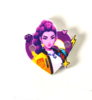 Καρδιά με Rumi KPop Demon Hunter σε λευκό plexiglass σύνδεσμος 20x20mm