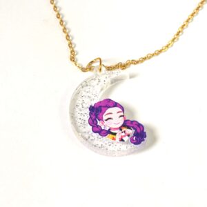 Κολιέ με Rumi KPop Demon Hunter μισοφέγγαρο διάφανο glitter plexiglass 33x23mm σε cross πλακέ χρυσή αλυσίδα ατσάλι 1.5mm μήκους 39cm και επέκταση 5cm
