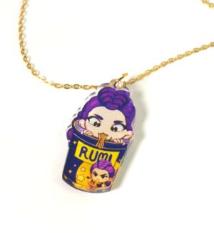 Κολιέ με με Rumi KPop Demon Hunter τρώγοντας noodles σε cross πλακέ χρυσή αλυσίδα ατσάλι 1.5mm μήκους 39cm και επέκταση 5cm